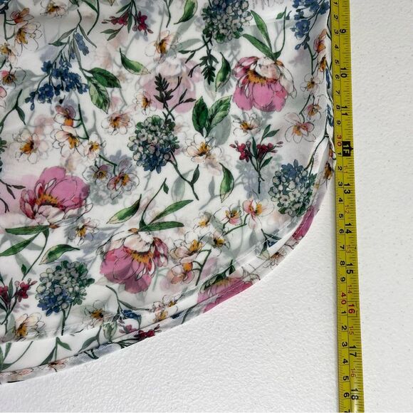 H&M+ Floral Chiffon Sleeveless Button Front Semi Sheer Poly Blouse Women Size 16 - Picture 9 of 11